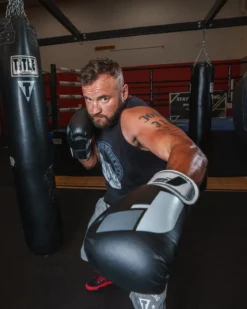 Fighting Big Logo Bag Boxing Gloves