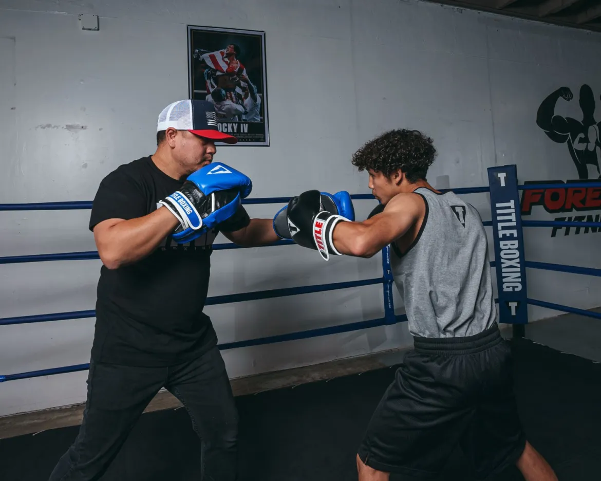 TITLE Boxing Dual Purpose Combo Punch Mitts