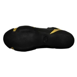 TITLE Charged Boxing Shoes