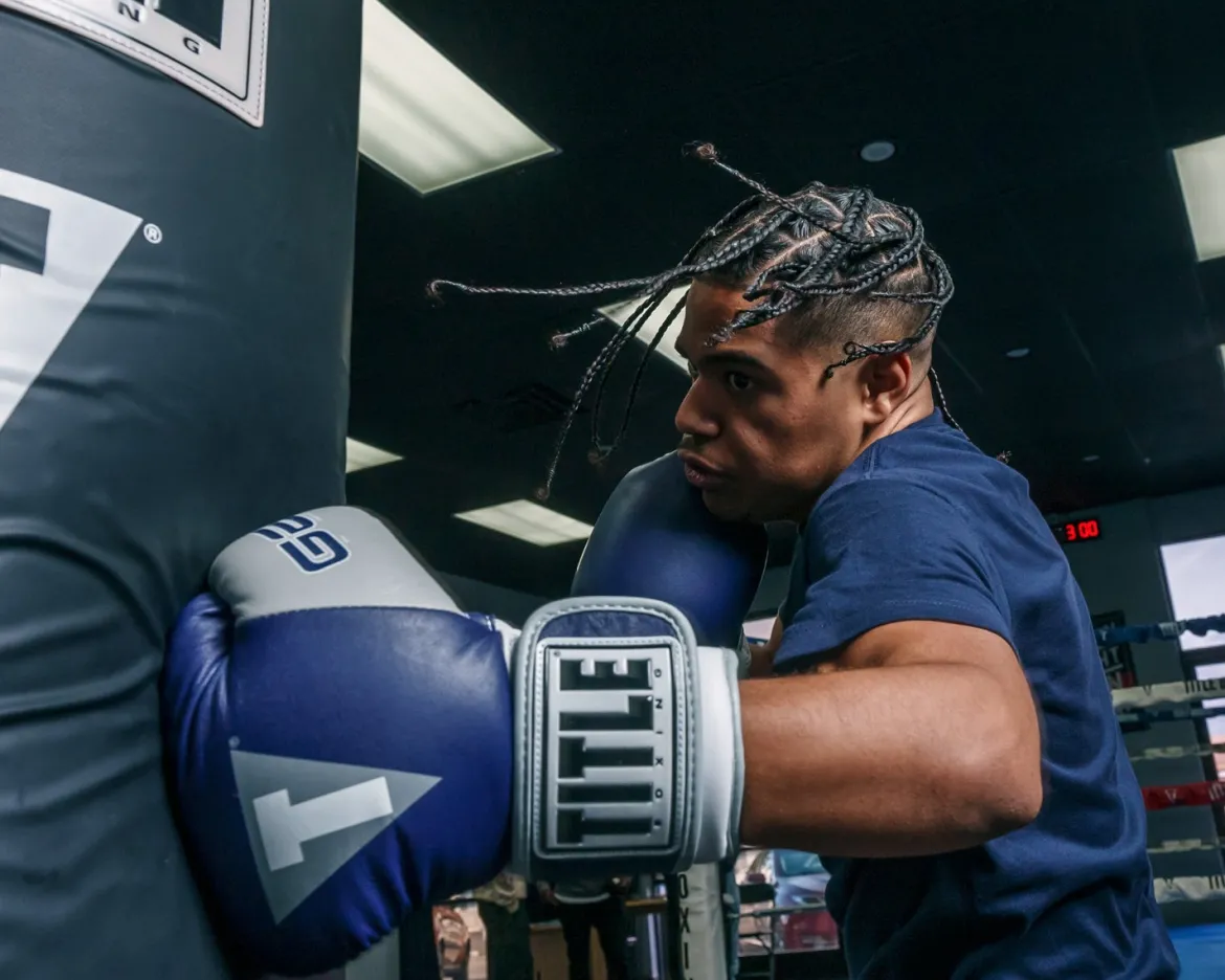 TITLE Gel World V2T Bag Gloves