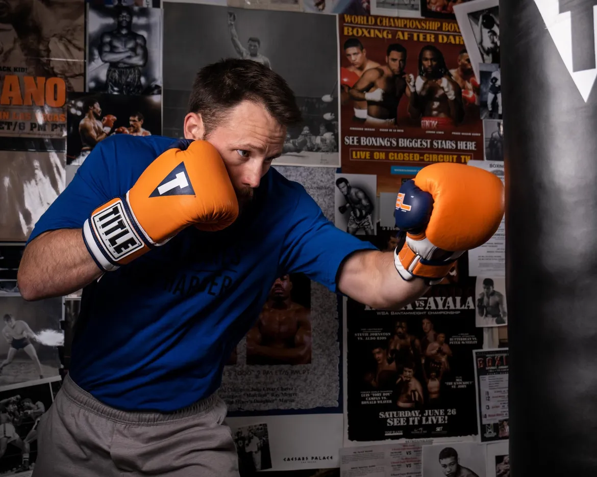 TITLE Gel World V2T Bag Gloves
