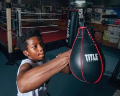 TITLE Gyro Balanced Leather Speed Bag